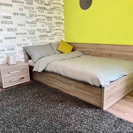 Relax. Просторі Та Затишні Апартаменти Ternopil Eksteriør bilde