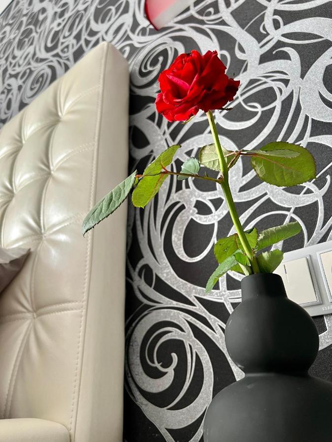 Relax. Просторі Та Затишні Апартаменти Ternopil Eksteriør bilde